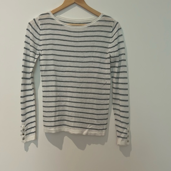 White and black striped shirt - Picture 1 of 2